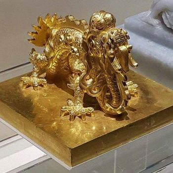 Ấn “Quốc gia tín bảo” bằng vàng thời vua Gia Long